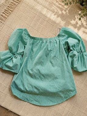 Gibson Latimer Green White Striped Off Shoulder Puff Sleeve Blouse